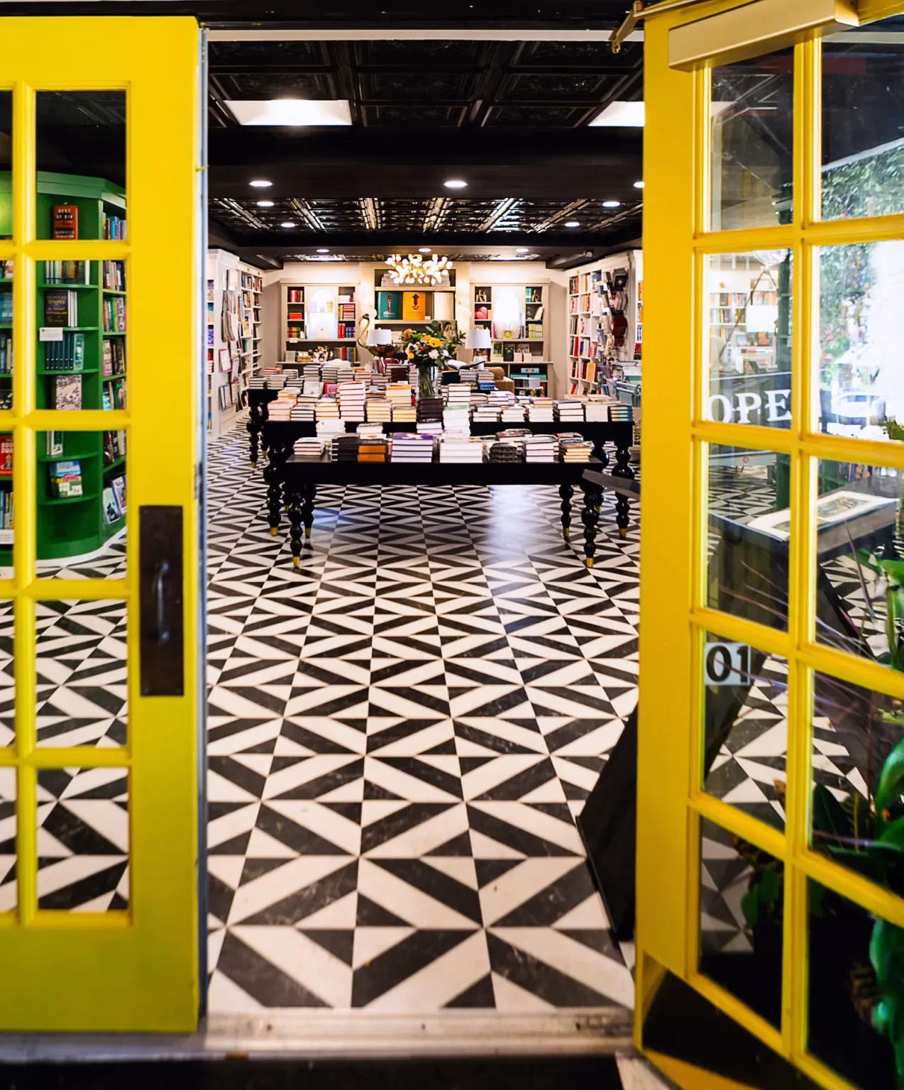Books On Third (Naples, FL)